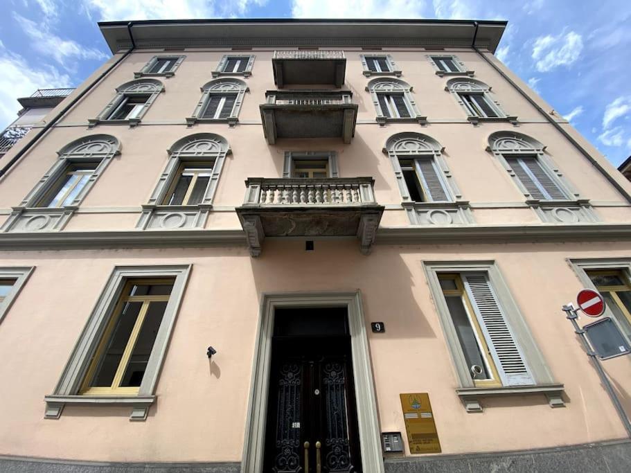 Cozy Apartment By The The Lake Of Lugano Kültér fotó